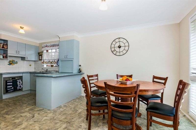 Photo - 41 Abercrombie Avenue, Seven Hills NSW 2147 - Image 6