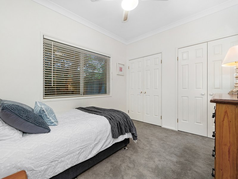 Photo - 41 Alba Place, Bridgeman Downs QLD 4035 - Image 15