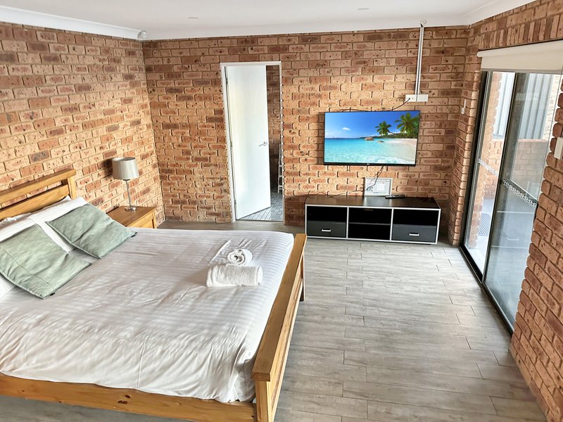 Photo - 41 Alexander Parade, Arcadia Vale NSW 2283 - Image 8