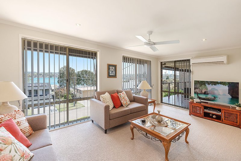 Photo - 41 Alkrington Avenue, Fishing Point NSW 2283 - Image 11