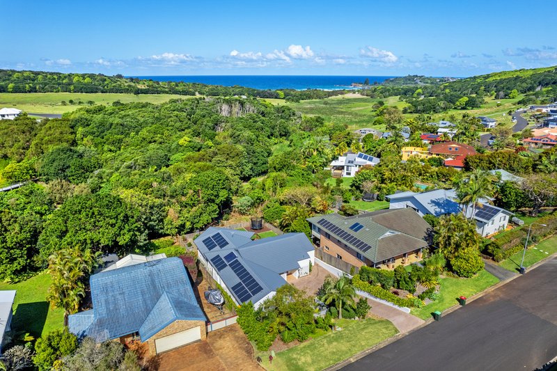 Photo - 41 Amber Drive, Lennox Head NSW 2478 - Image 6