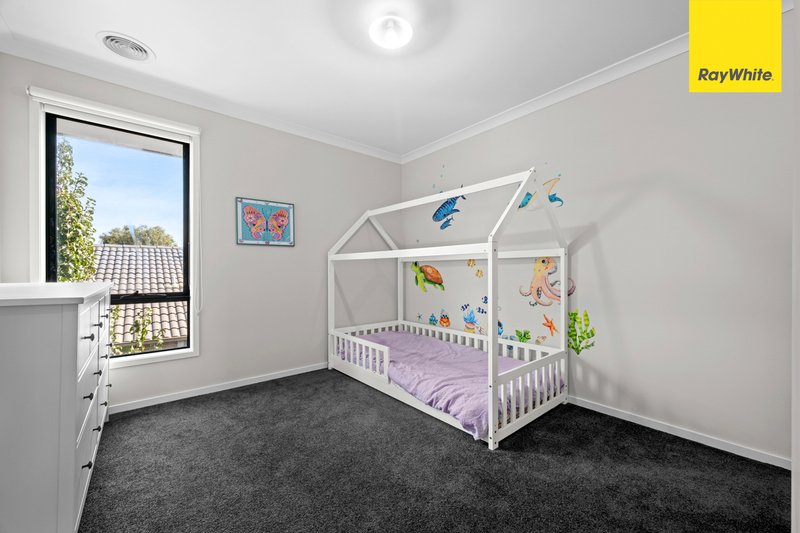 Photo - 41 Ambien Crescent, Strathtulloh VIC 3338 - Image 17