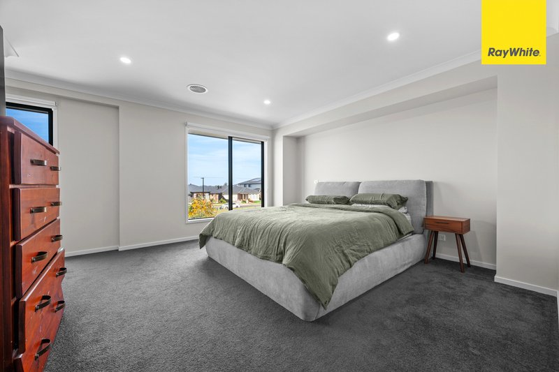 Photo - 41 Ambien Crescent, Strathtulloh VIC 3338 - Image 21