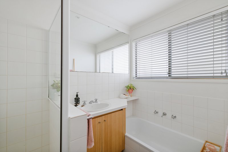 Photo - 41 Anglers Road, Sunderland Bay VIC 3922 - Image 11