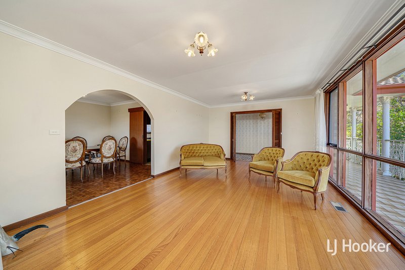 Photo - 41 Archdall Street, Macgregor ACT 2615 - Image 6