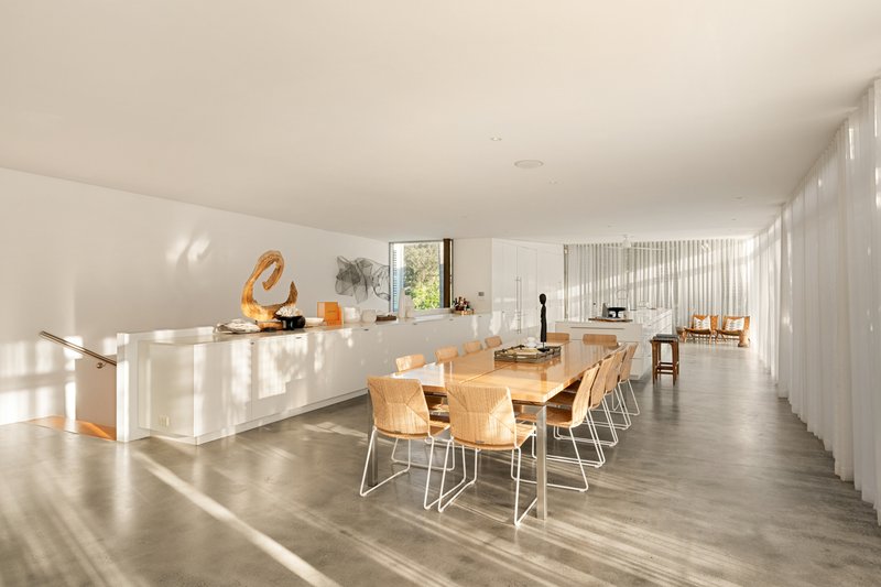 Photo - 4/1 Avoca Drive, Avoca Beach NSW 2251 - Image 2