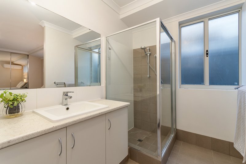 Photo - 41 Avon Road, Yanchep WA 6035 - Image 12