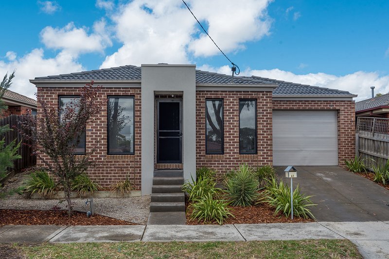 41 Axminster Drive, Craigieburn VIC 3064