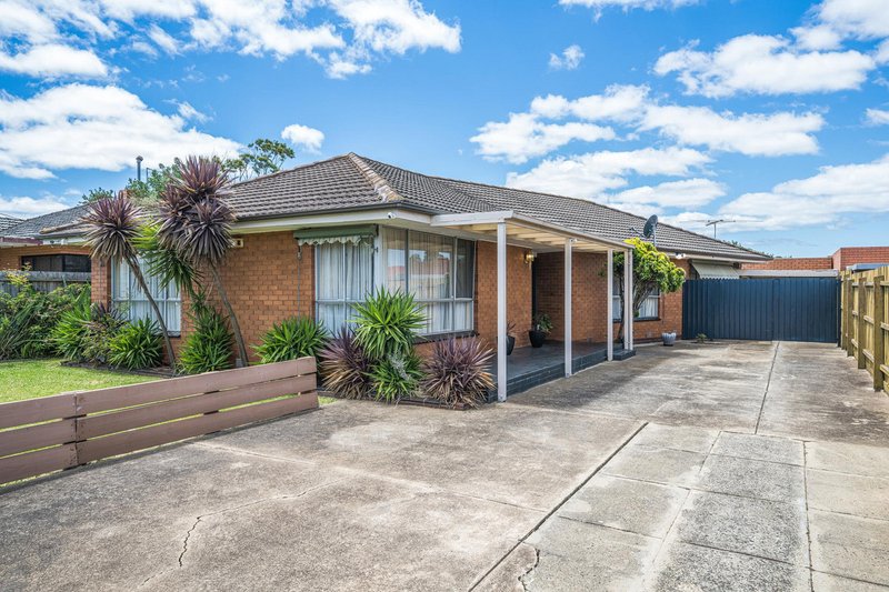 Photo - 41 Baden Drive, Hoppers Crossing VIC 3029 - Image 2