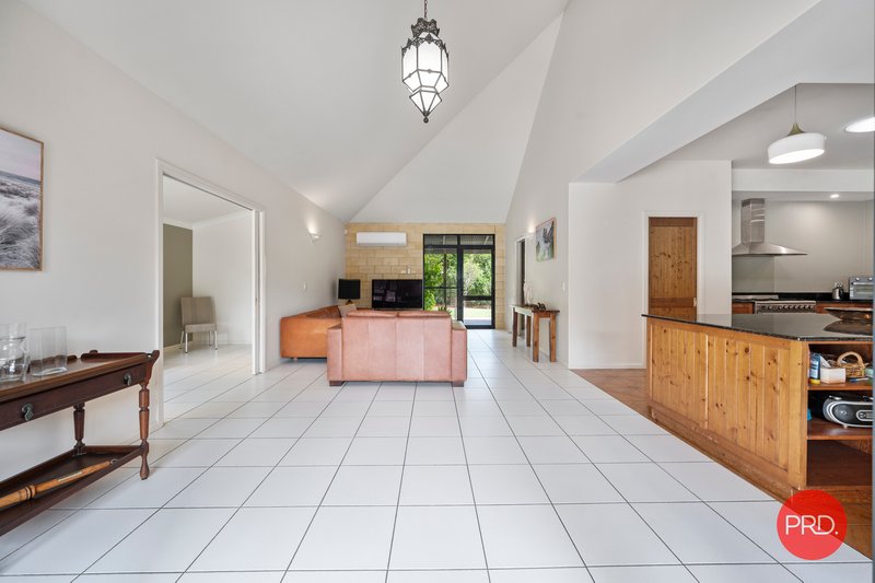 Photo - 41 Bakker Drive, Bonville NSW 2450 - Image 5