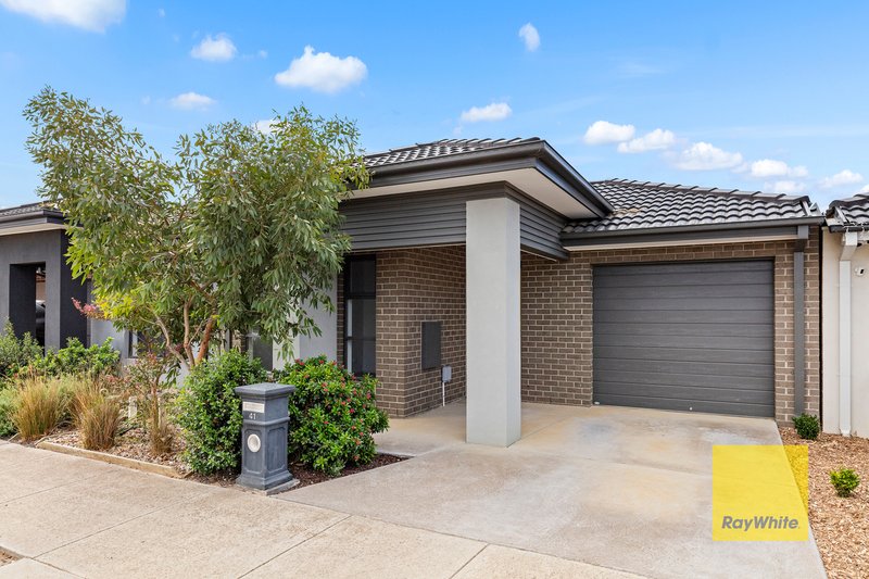 41 Barbra Drive, Charlemont VIC 3217