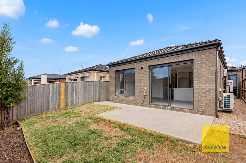 Photo - 41 Barbra Drive, Charlemont VIC 3217 - Image 11