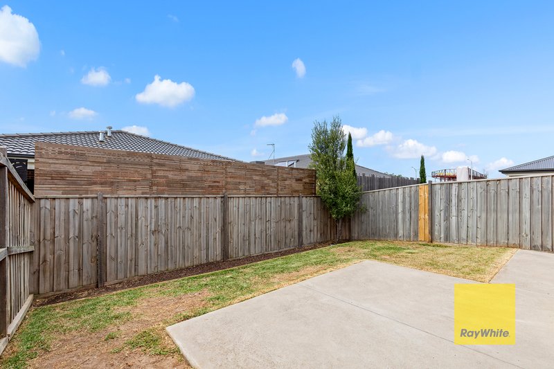 Photo - 41 Barbra Drive, Charlemont VIC 3217 - Image 12