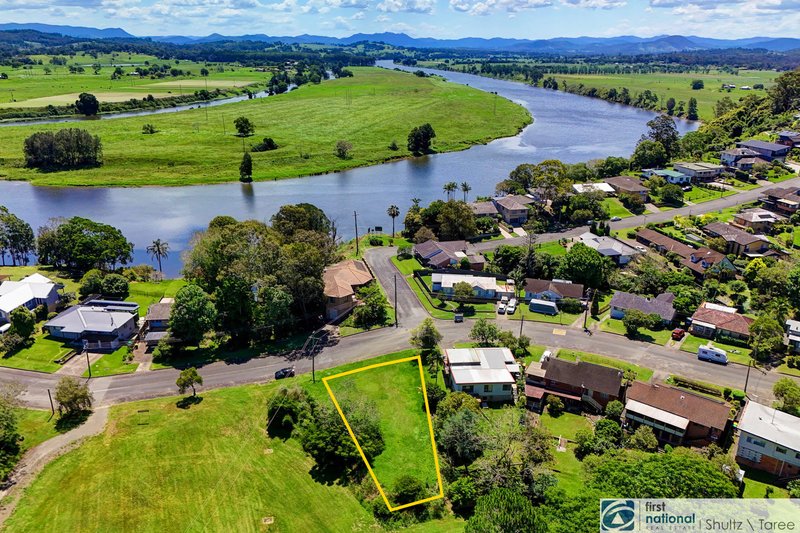 41 Bayview Crescent, Taree NSW 2430