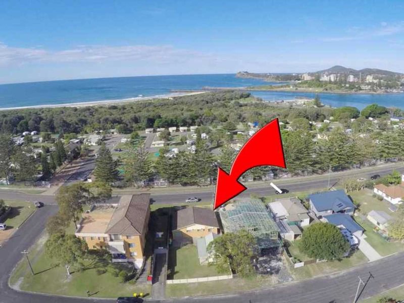 Photo - 41 Beach Street, Tuncurry NSW 2428 - Image 10