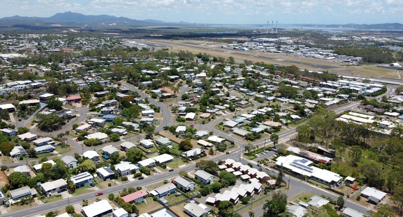 Photo - 41 Beak Street, New Auckland QLD 4680 - Image 35