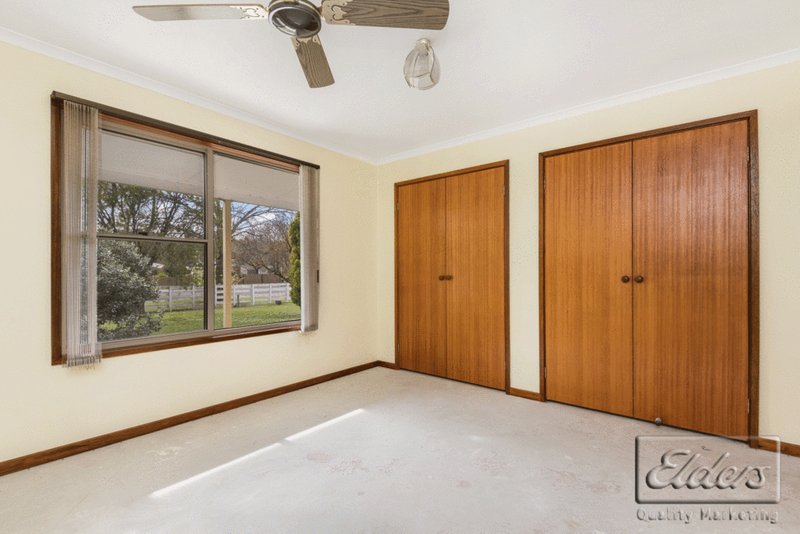 Photo - 41 Beauchamp Street, Heathcote VIC 3523 - Image 4