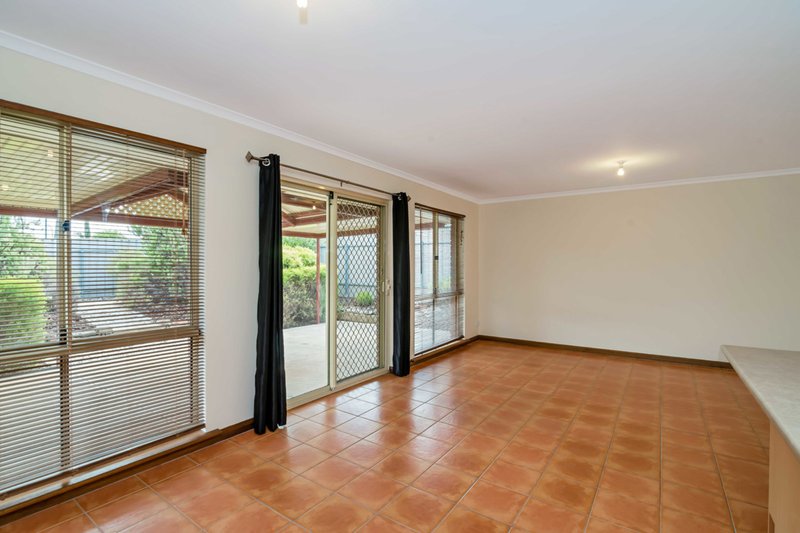 Photo - 41 Beckham Rise, Craigmore SA 5114 - Image 6