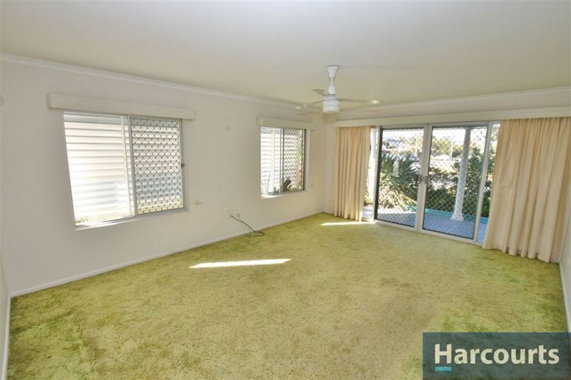 Photo - 41 Bellara St , Bellara QLD 4507 - Image 3