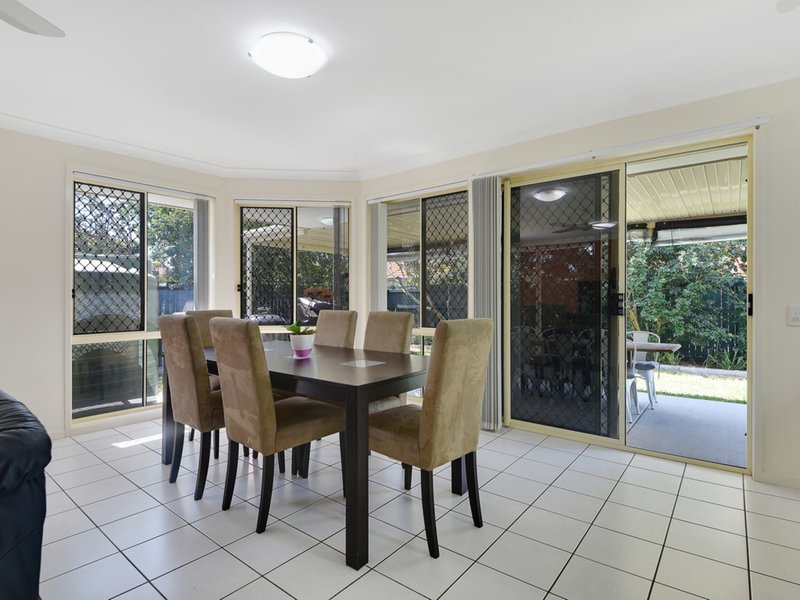 Photo - 41 Beresford Cct , Bracken Ridge QLD 4017 - Image 6