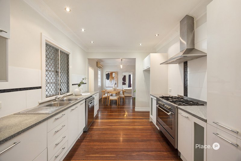 Photo - 41 Bernecker Street, Carina QLD 4152 - Image 7
