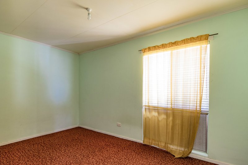 Photo - 41 Beta Street, Mount Isa QLD 4825 - Image 7