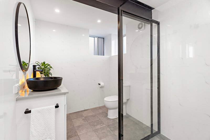Photo - 41 Beverley Avenue, Unanderra NSW 2526 - Image 10