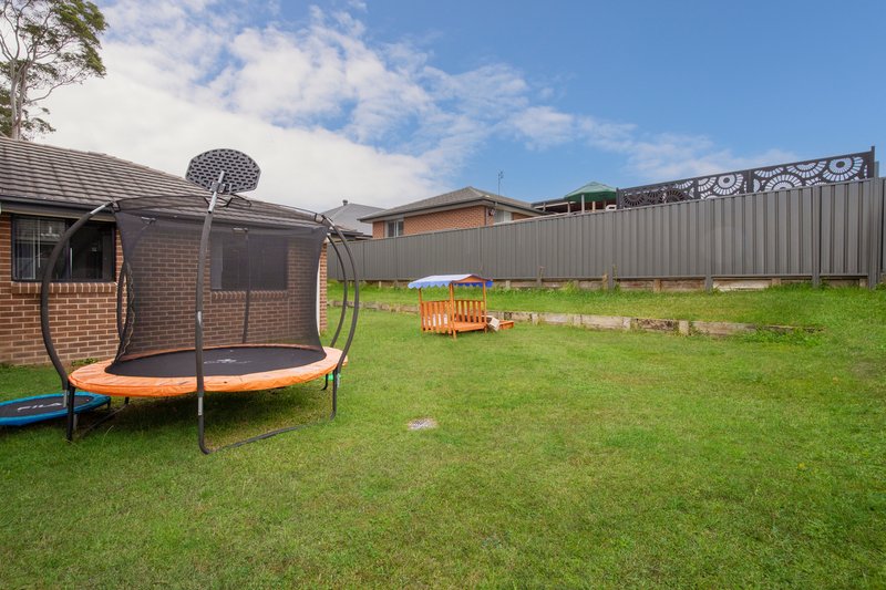 Photo - 41 Billabong Drive, Cameron Park NSW 2285 - Image 11