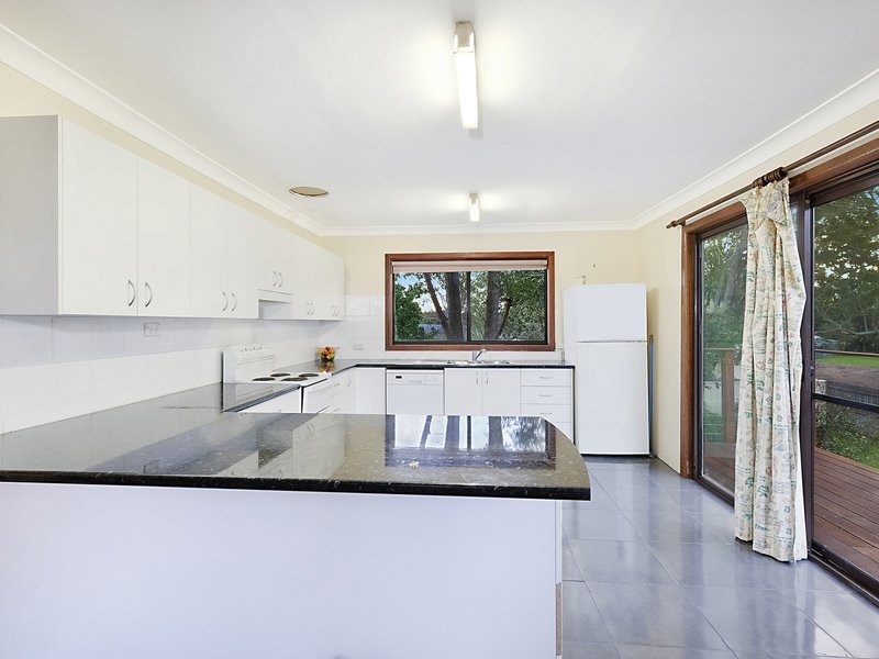 Photo - 41 Birdwood Drive, Blue Haven NSW 2262 - Image 2