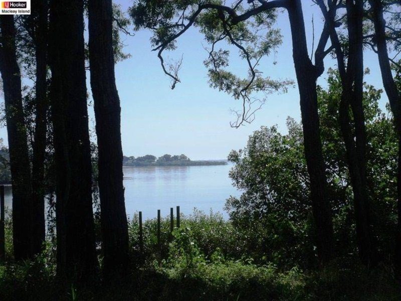 Photo - 41 Blue Bay Crescent, Macleay Island QLD 4184 - Image 1