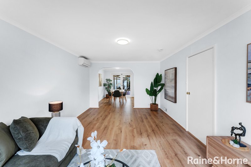 Photo - 41 Bokhara Circuit, Kaleen ACT 2617 - Image 2