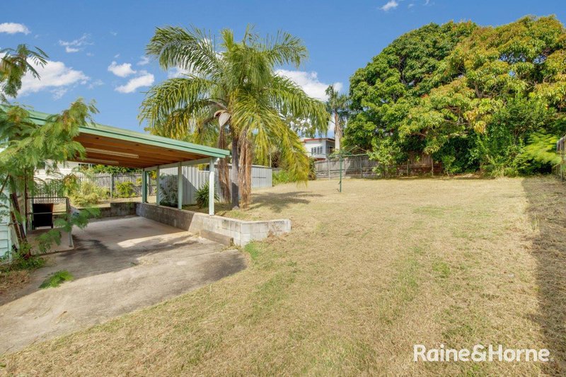 Photo - 41 Boles Street, West Gladstone QLD 4680 - Image 15