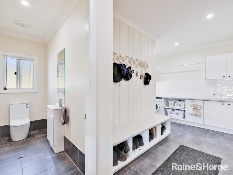 Photo - 41 Borrowpit Road, Meadow Flat NSW 2795 - Image 18