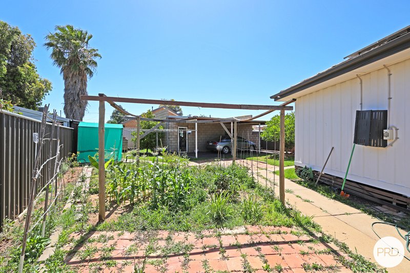 Photo - 41 Brian Crescent, Mildura VIC 3500 - Image 7