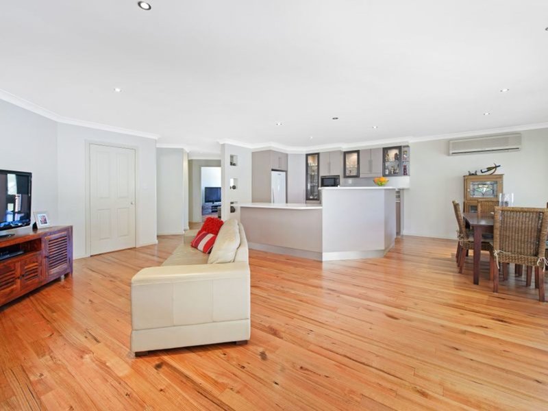 Photo - 41 Brindabella Way, Port Macquarie NSW 2444 - Image 6