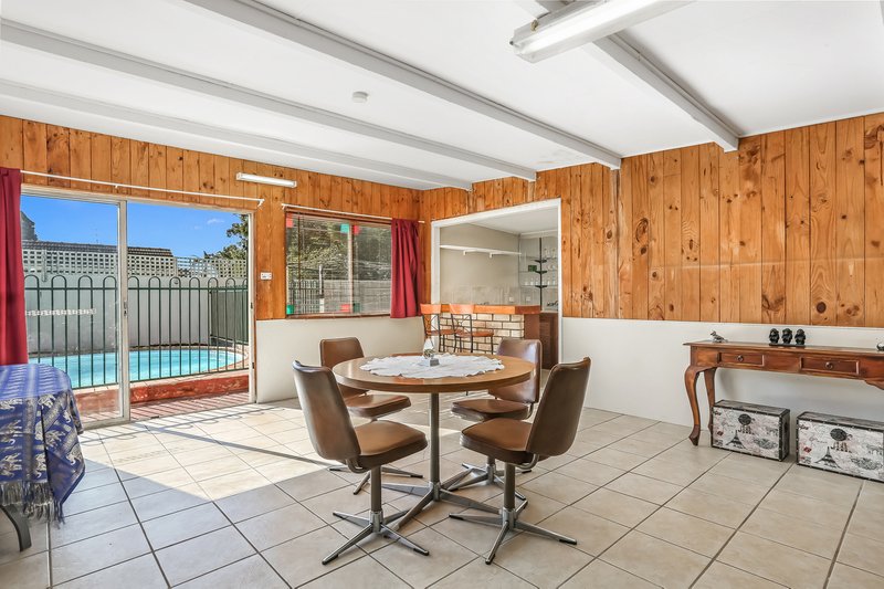 Photo - 41 Brook St , Dapto NSW 2530 - Image 6