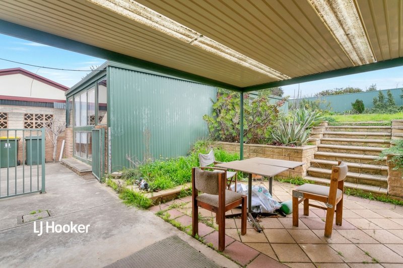 Photo - 41 Brookvale Road, Windsor Gardens SA 5087 - Image 6