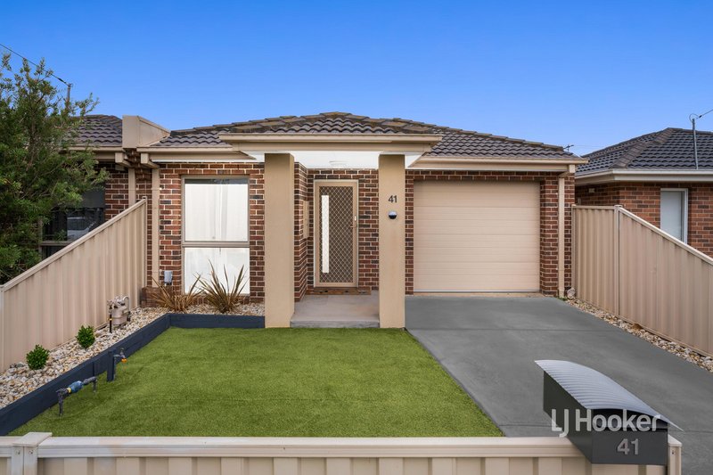 41 Bruce Street South, Altona Meadows VIC 3028