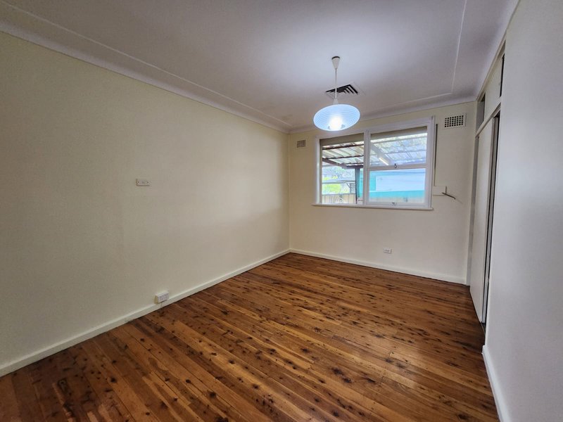 Photo - 41 Bryson Street, Toongabbie NSW 2146 - Image 8