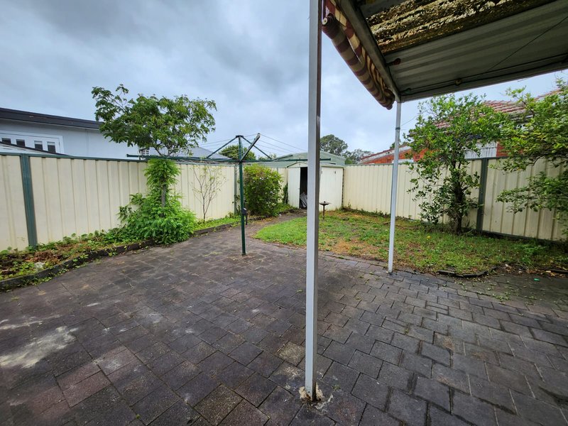 Photo - 41 Bryson Street, Toongabbie NSW 2146 - Image 11