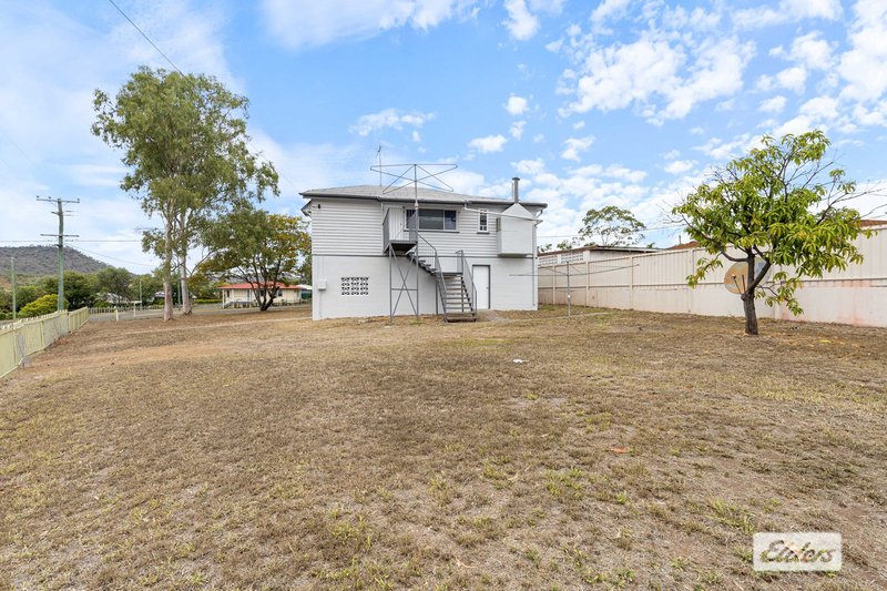 Photo - 41 Cairdbeign Street, Springsure QLD 4722 - Image 24