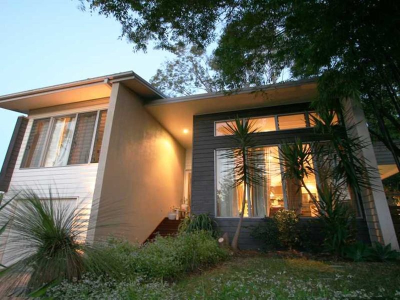 Photo - 41 Cairngorm Street, Carrara QLD 4211 - Image 3