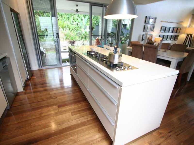 Photo - 41 Cairngorm Street, Carrara QLD 4211 - Image 5