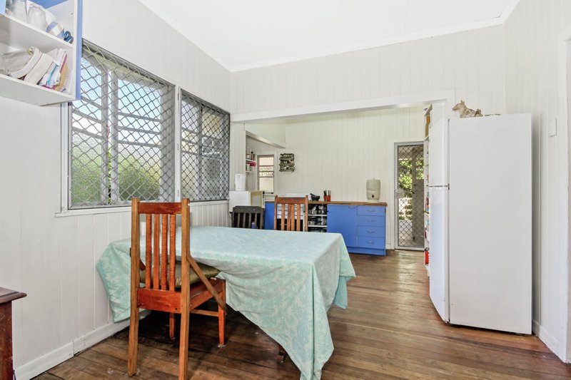 Photo - 41 Calston Street, Oxley QLD 4075 - Image 3