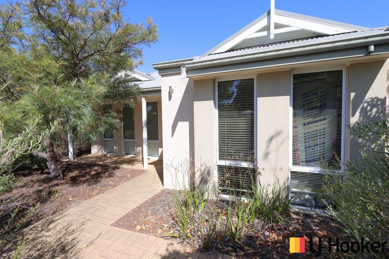 Photo - 41 Camden Boulevard, Aubin Grove WA 6164 - Image 3