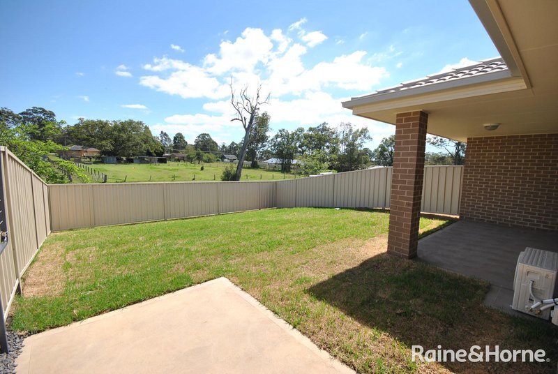 Photo - 41 Candlebark Close, West Nowra NSW 2541 - Image 2