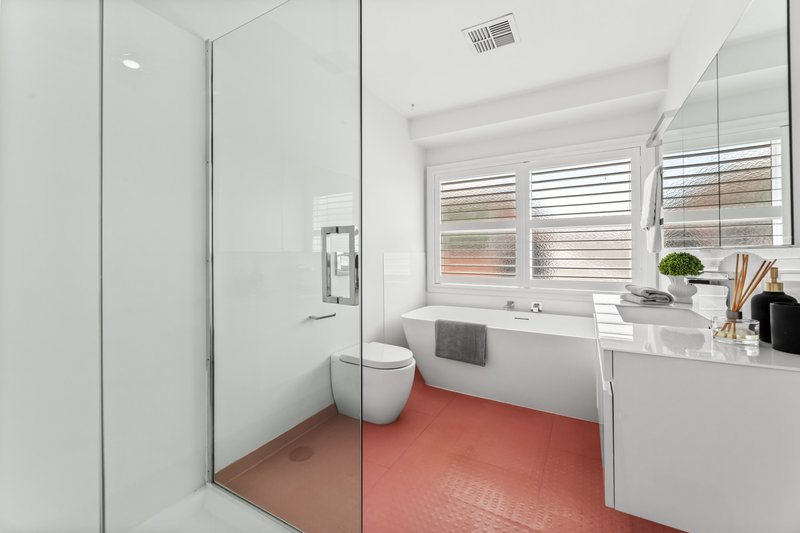 Photo - 41 Canora Street, Blackburn South VIC 3130 - Image 20