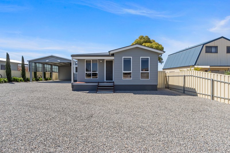 Photo - 41 Captain Hutchinson Drive, Point Turton SA 5575 - Image 2