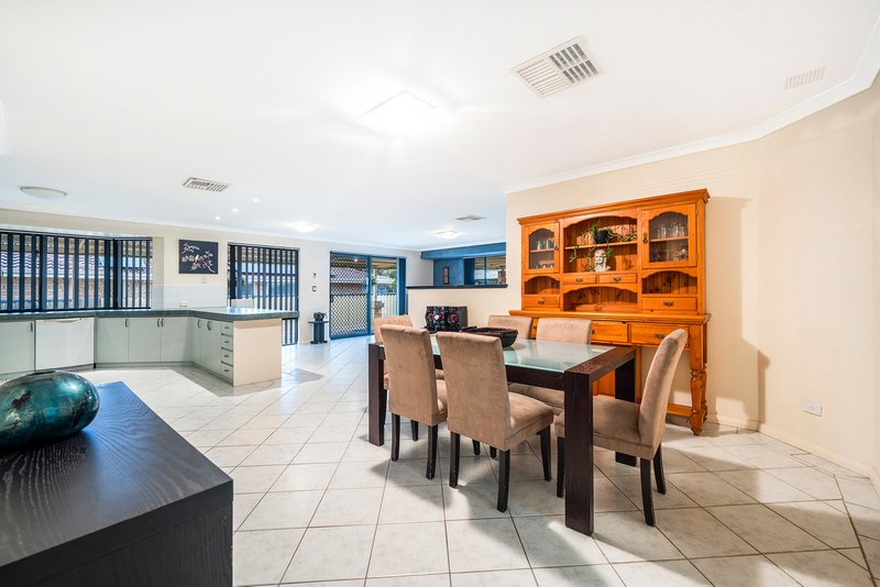 Photo - 41 Castlereagh Circle, Port Kennedy WA 6172 - Image 6