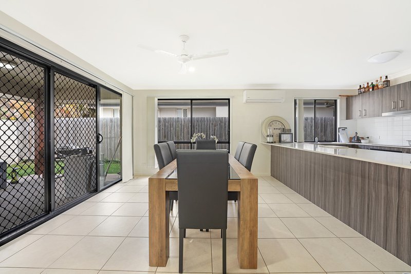 Photo - 41 Catchment Court, Narangba QLD 4504 - Image 8